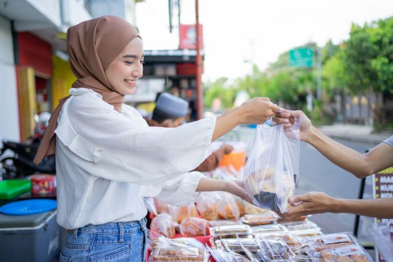 4 Contoh Spanduk Jualan Takjil Saat Bulan Ramadhan 2024 Yang Menarik