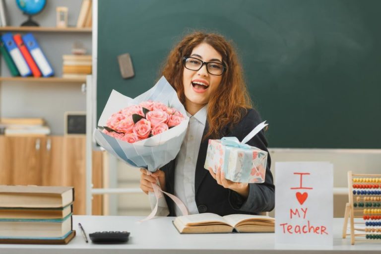 Ucapan Ulang Tahun Untuk Guru Wali Kelas Singkat Dan Penuh Makna