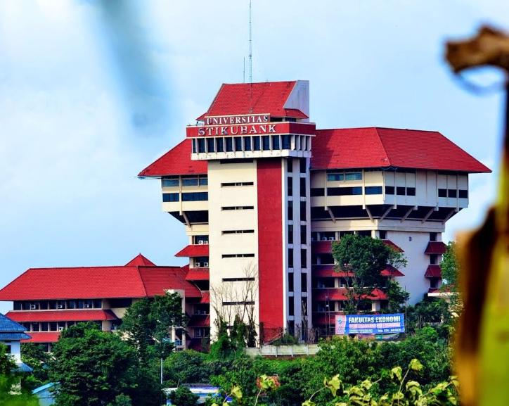 Keamanan Maksimal Di Stikubank Semarang Dengan CCTV Lalin