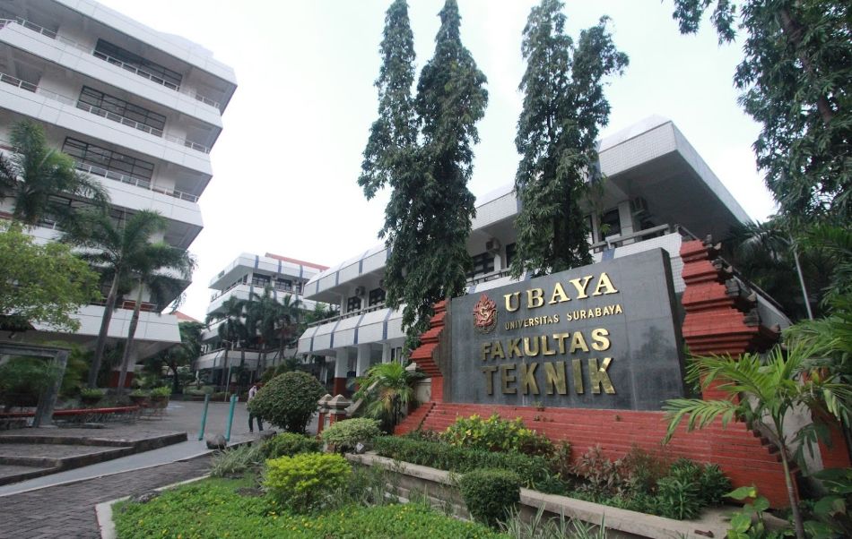 Sistem Informasi Universitas Surabaya