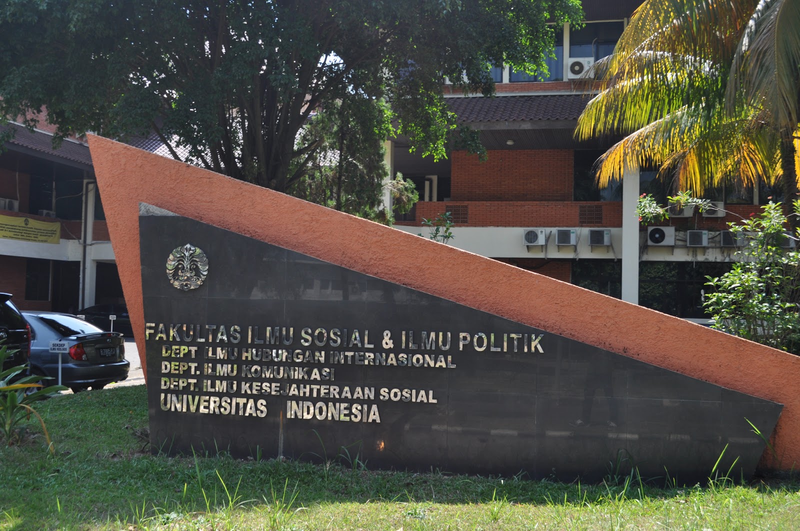 12 Universitas Jurusan Hubungan Internasional Favorit – Blog Mamikos