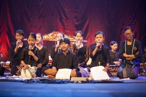 11 Jenis Cacahe Tembang Macapat beserta Penjelasan, Ciri-ciri, dan Contohnya