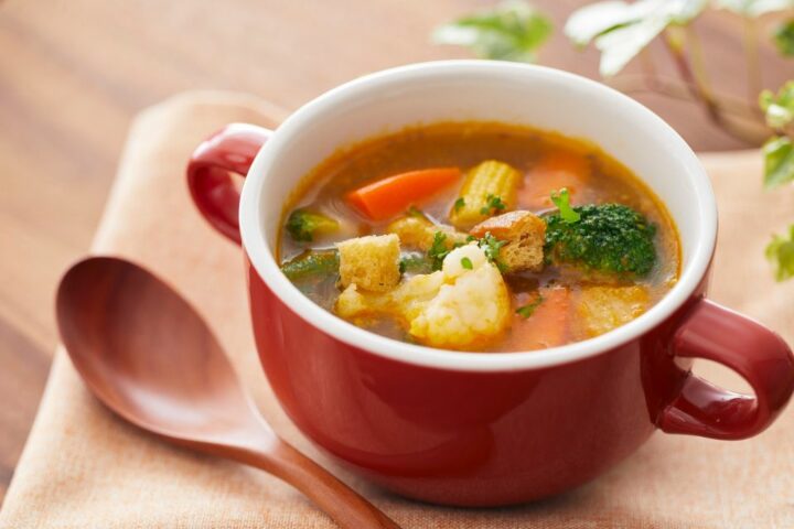 Untuk Para Anak Kost, Inilah 11 Makanan Instan yang Wajib Dimiliki Anak Kost