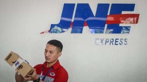7 Cara Cek Resi JNE Realtime Sambil Rebahan di Rumah