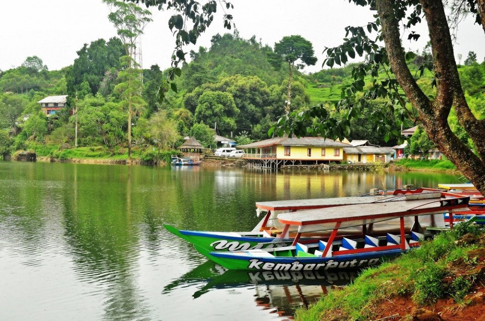 Daftar Tempat Menenangkan Diri Di Bandung