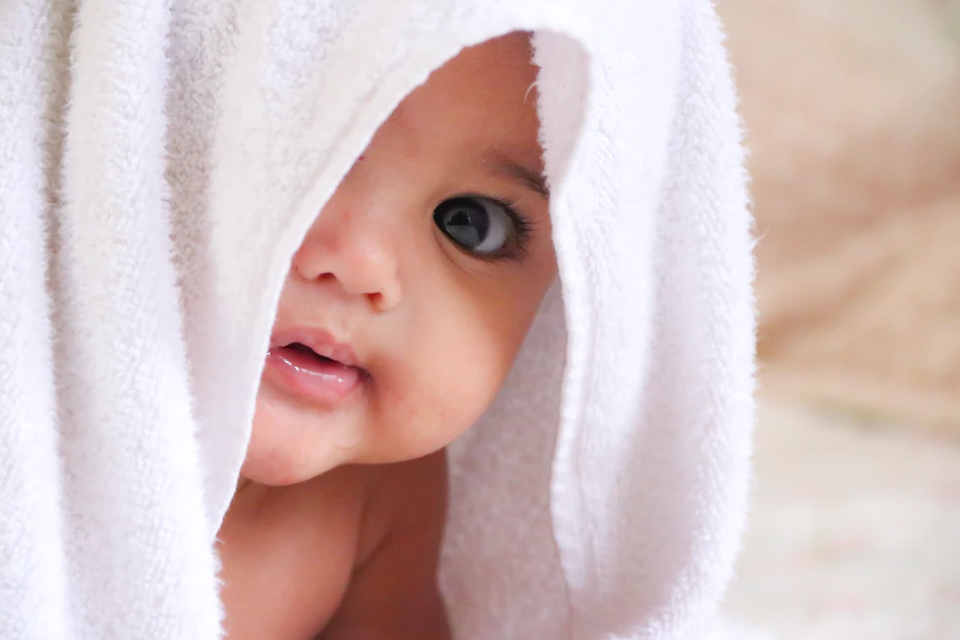 Referensi Nama Bayi Perempuan Islami Cantik dan Modern