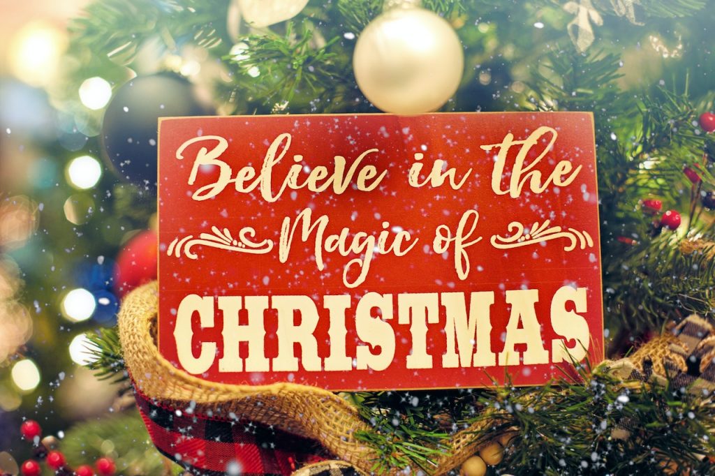 Ucapan Natal Bahasa Inggris Plus Terjemahan dan Gambar Kartu Ucapan Natal