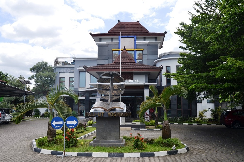 Universitas Terbuka Yogyakarta