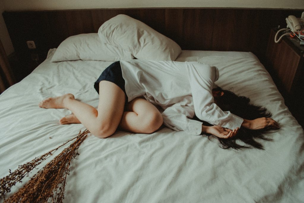 Apa Penyebab Susah Tidur di Malam Hari dan Bagaimana Cara Mengatasinya