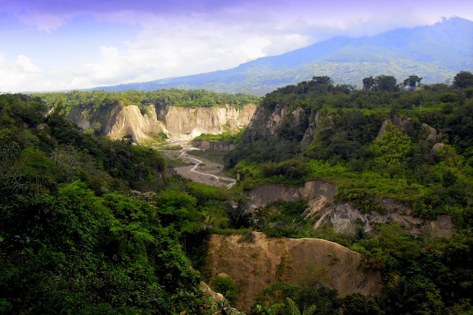 13 Tempat Wisata Padang Terbaru dan Hits yang Wajib Dikunjungi