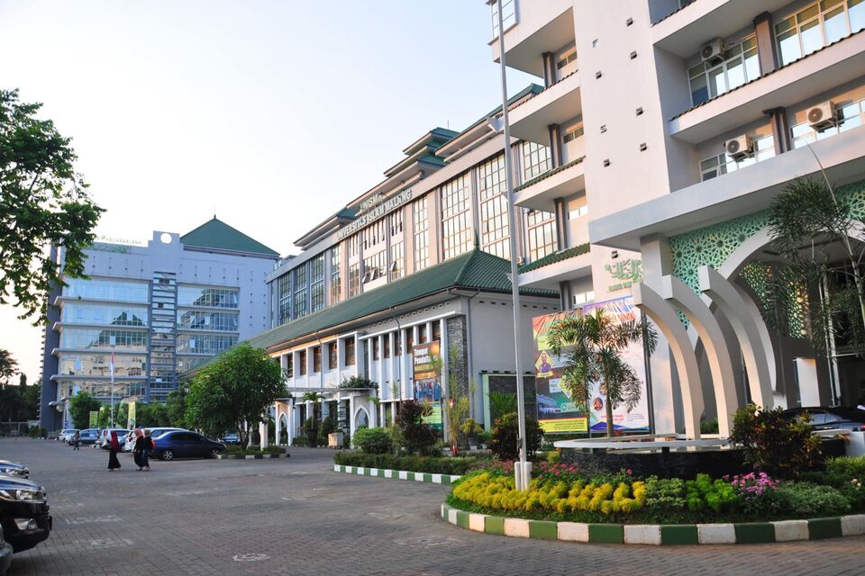10 Universitas Favorit dan Terbaik di Malang 2023