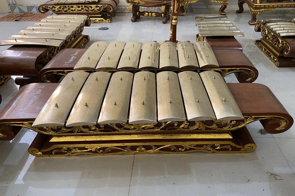 Alat Musik Gamelan dan Fungsinya beserta Cara Memainkannya + Gambar