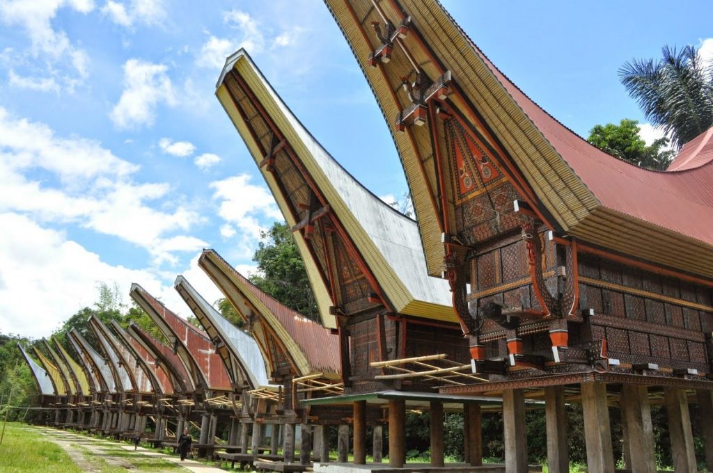 Rumah Adat Sulawesi Selatan “Tongkonan”
