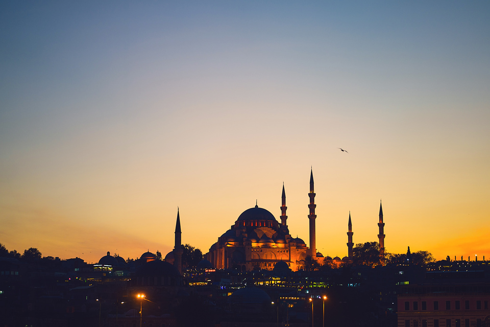 10 Keutamaan Bulan Ramadhan dan Dalilnya
