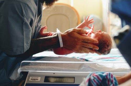10 Jurusan Kuliah IPA yang Menjamin Masa Depan untuk Perempuan