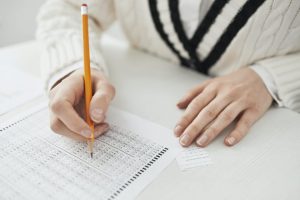 20 Contoh Soal Ujian Sekolah Kelas 12 SMA Dilengkapi Jawabannya – Blog
