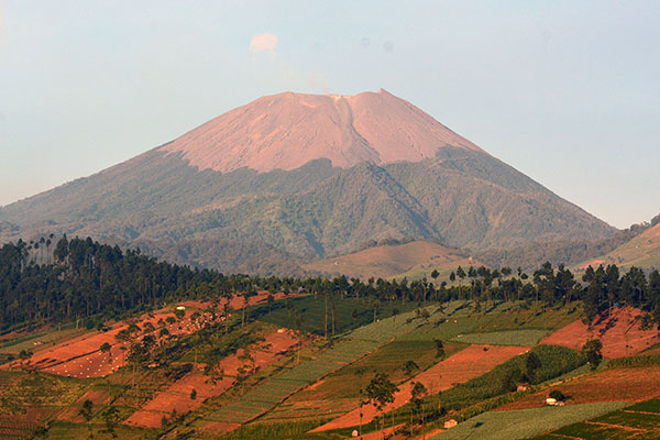 Gunung Slamet