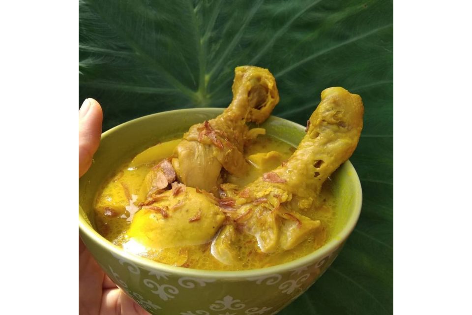 Resep Opor Ayam Kuning Enak Spesial Lebaran