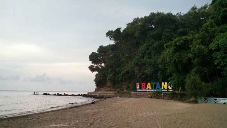 Pantai Jodo Gringsing 