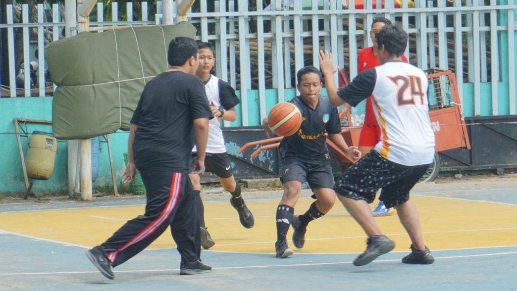 Contoh Proposal Kegiatan Olahraga Futsal Voli Basket Bulutangkis Lengkap