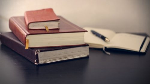 25 Contoh Soal Teks Deskripsi dan Jawabannya, Pilihan Ganda & Essay