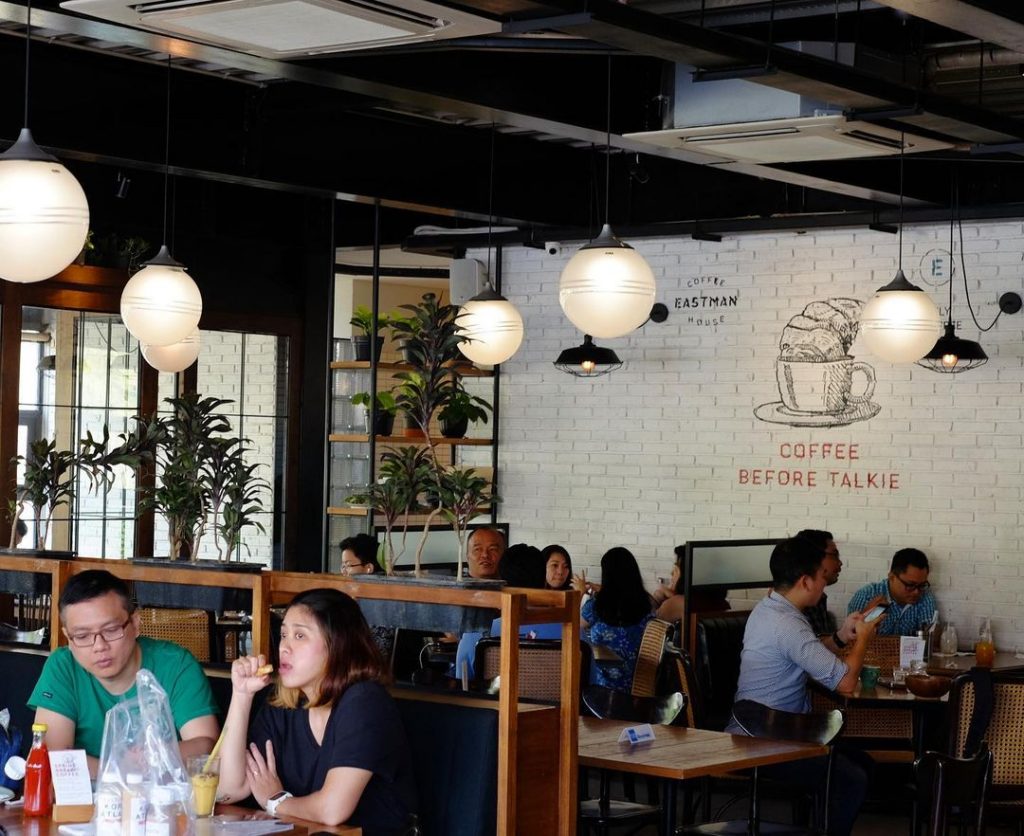 Tempat Nongkrong di Semarang - Eastman Coffee House