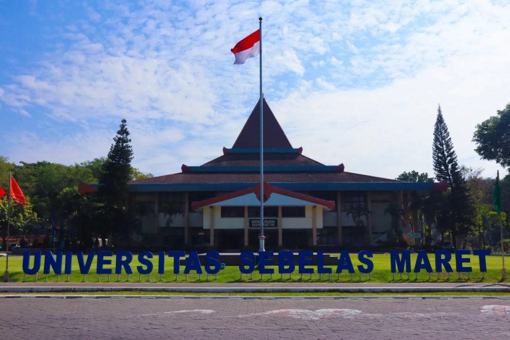 1. Universitas Negeri Sebelas Maret Surakarta (UNS)