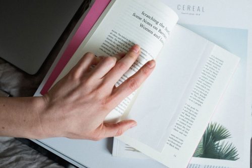 Berikut yang Merupakan Ciri Kebahasaan Teks Eksposisi Adalah?