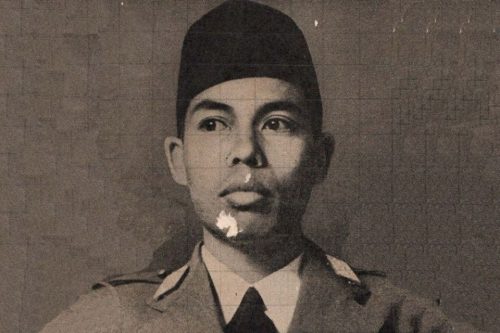 10 Contoh Teks Cerita Sejarah Tentang Pahlawan Singkat dan Strukturnya