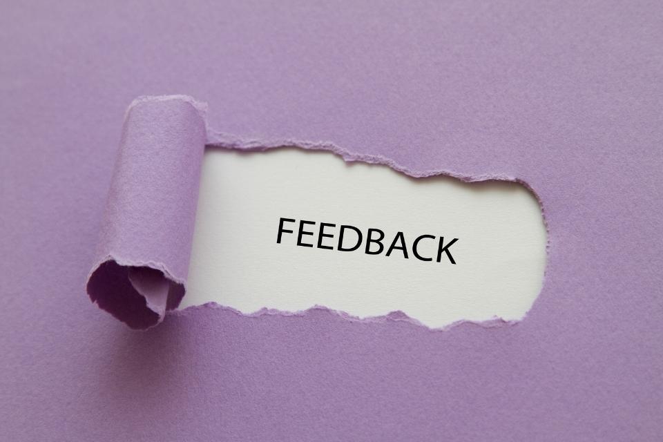 Contoh feedback untuk rekan kerja dan atasan