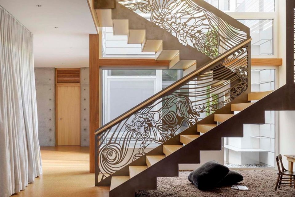 Inspirasi Model Railing Tangga Minimalis dari Bahan Kayu, Besi, Stainless dan Kaca