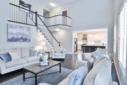 10 Inspirasi Model Railing Tangga Minimalis dari Bahan Kayu, Besi, Stainless dan Kaca