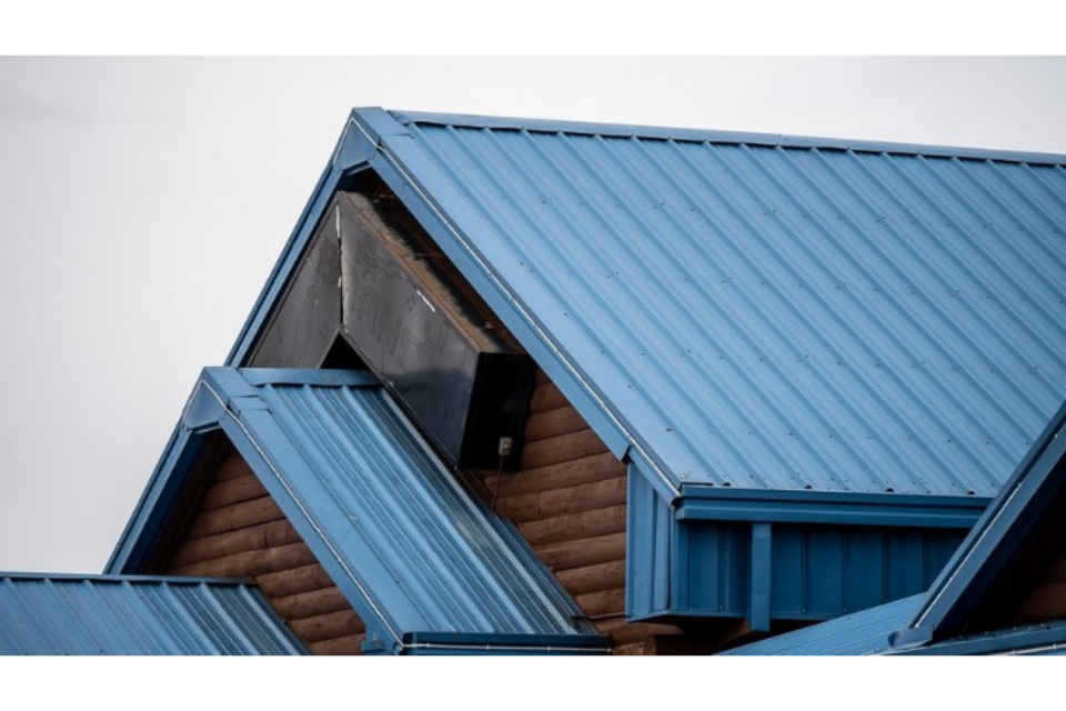 8 Jenis Atap Rumah yang Tidak Panas Berdasarkan Bahan Pembuatannya, Bikin Rumah Jadi Adem!