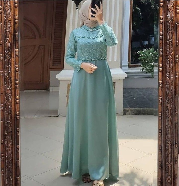 7 Model Gamis Brokat Kombinasi Satin Terbaru Yang Elegan 2023 Blog Mamikos