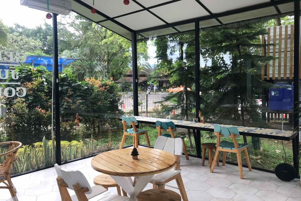 9 Tempat Ngopi di Sentul dengan View Alam yang Instagramable