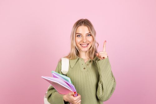 7 Contoh Cerpen Motivasi Belajar agar Sukses di Masa Depan Singkat dan Bermakna