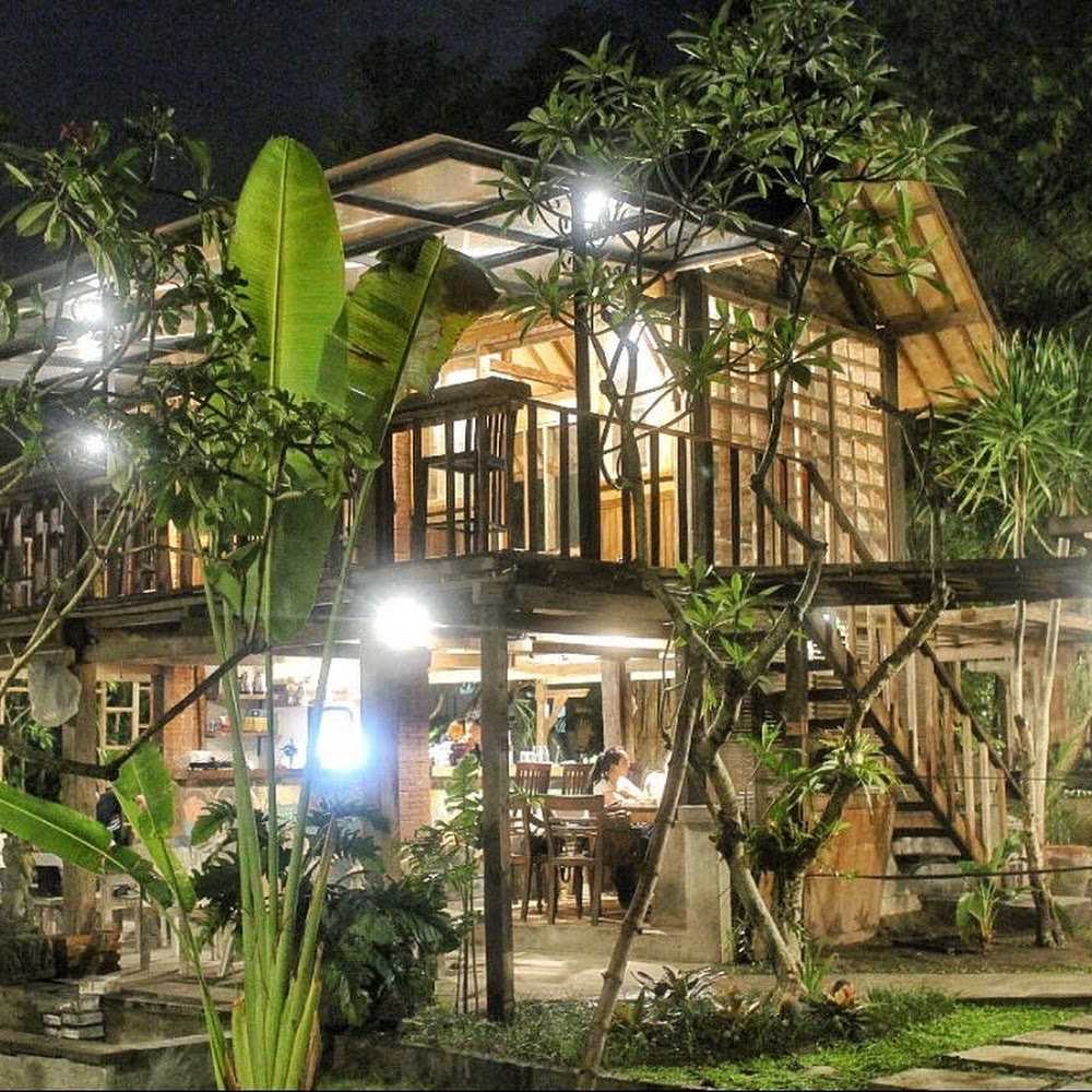 2. Bron Cafe