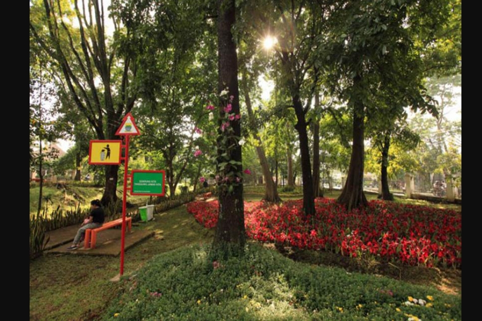 Taman di Bandung yang Cocok untuk Piknik Rame-Rame
