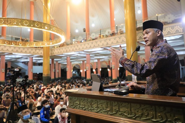 Contoh Teks Ceramah Tentang Pergaulan Bebas Singkat dan Kenakalan