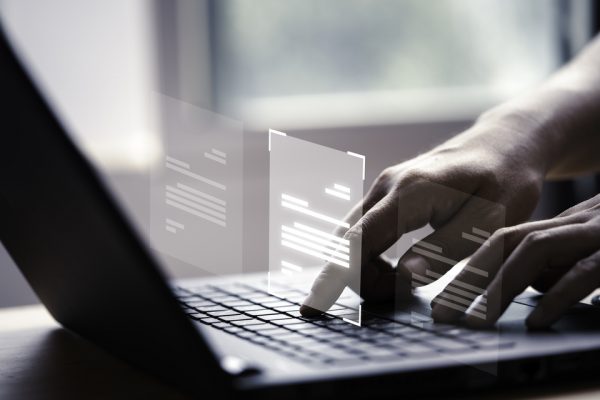 Contoh Kalimat Teks Tanggapan Pujian dan Kritik Singkat Lengkap Bahasa