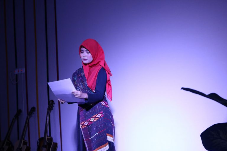 Contoh Geguritan Gagrag Anyar dan Lawas Berbagai Tema Lengkap – Blog