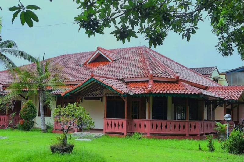 Mengenali Rumah adat dki jakarta, gambar, filosofi, sejarah, dan keunikannya - Mamikos.com