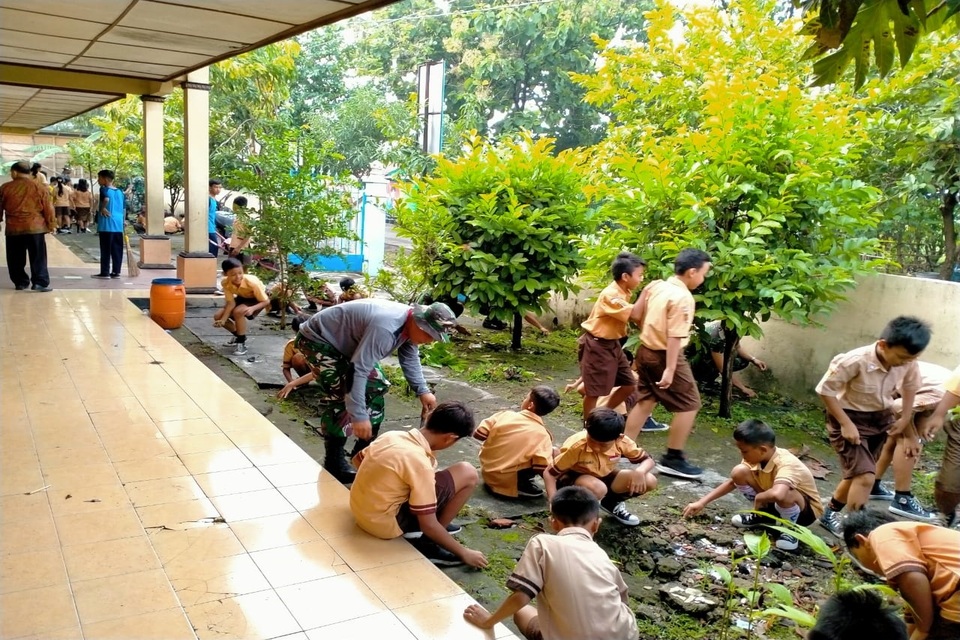 9 Contoh Kearifan Lokal di Bidang Pendidikan dan Sekolah Beserta Penjelasannya