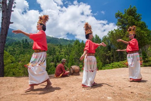 Tari Tradisional Khas Sulawesi Selatan Dilengkapi Penjelasan Blog Mamikos