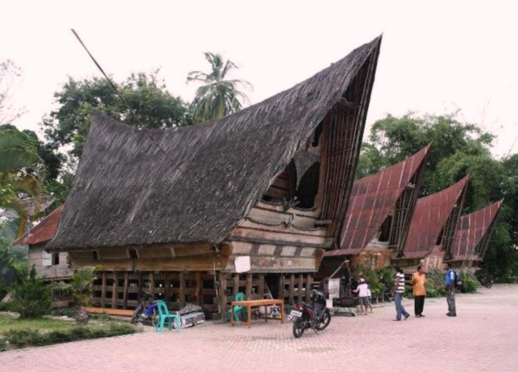 Rumah adat Batak Angkola