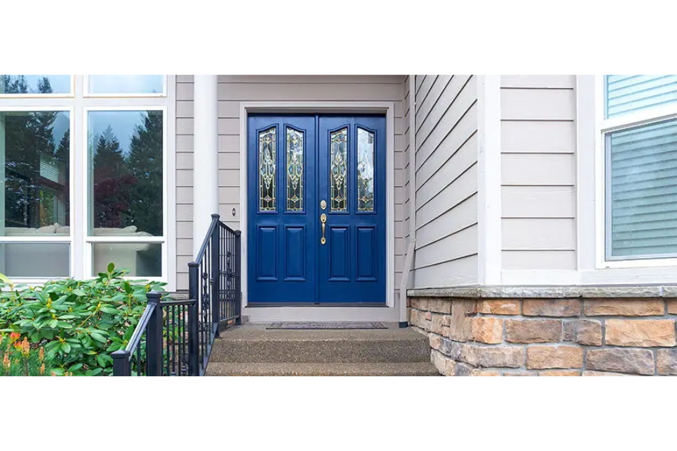 10 Kombinasi Warna Cat Kusen Pintu dan Jendela yang Bagus dan Modern