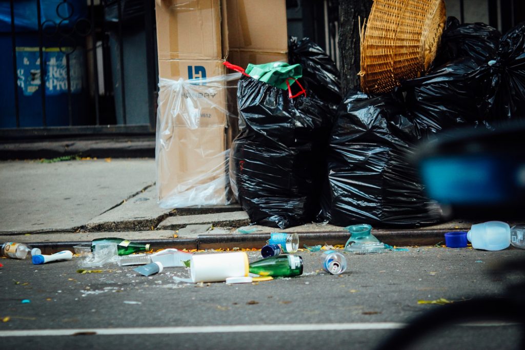 4. Mengurangi Sampah Sesuai Kebutuhan