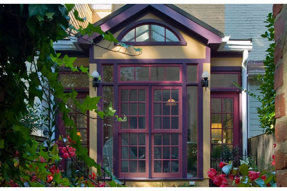 10 Kombinasi Warna Cat Kusen Pintu dan Jendela yang Bagus dan Modern