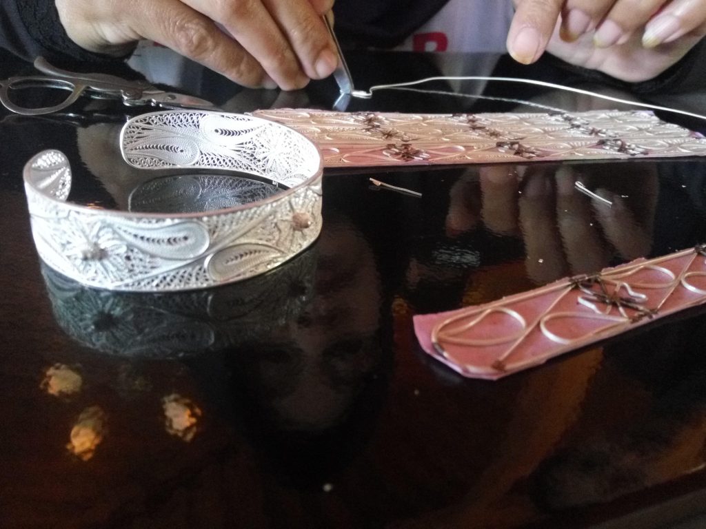 Contoh Produk Kerajinan Perak dari Yogyakarta Beserta Gambarnya