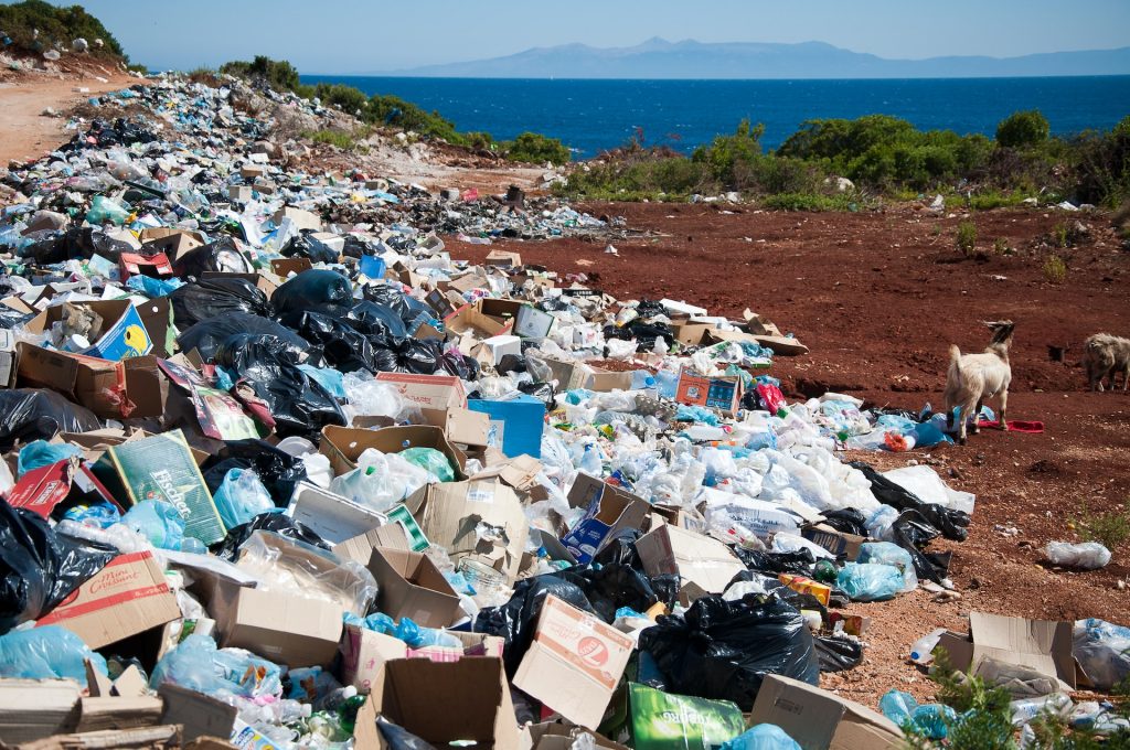 Contoh Sampah Non-Organik Beserta Manfaatnya yang Ada di Lingkungan Sekitar Kita